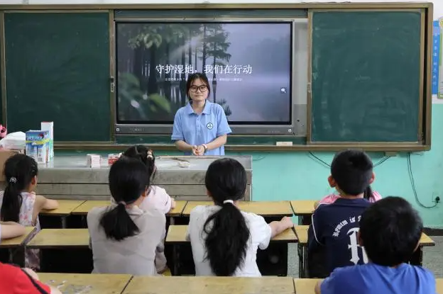 专业有了更清晰的方向精准对接讲堂提质增效与教师专业提高需求 专业有了更清晰的方向精准对接讲堂提质增效与教师专业提高需求